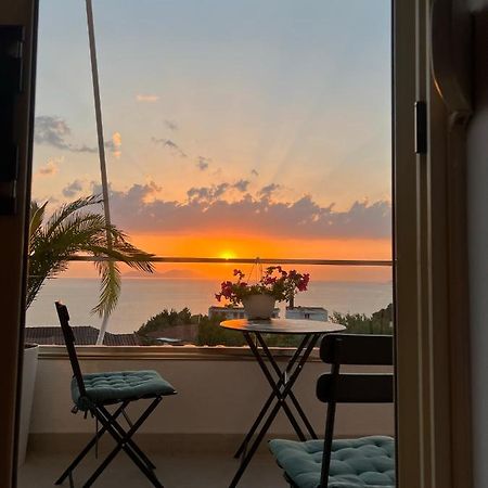 Sunny Breeze Apartment Vlorë 外观 照片